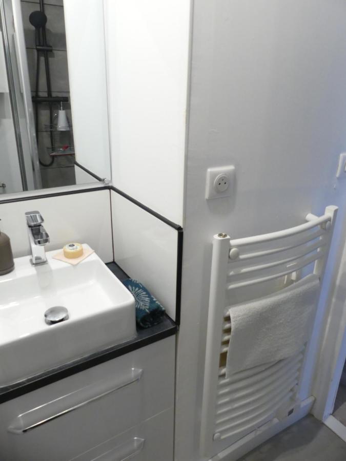 NEW - Studio cosy - Plages à 5min - Parking privé - WIFI - Commerces au pied du bâtiment La Grande-Motte Exterior foto