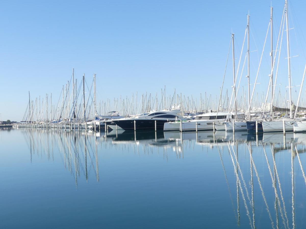 NEW - Studio cosy - Plages à 5min - Parking privé - WIFI - Commerces au pied du bâtiment La Grande-Motte Exterior foto