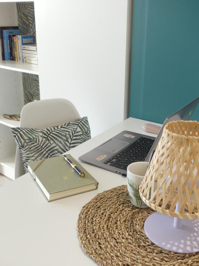 NEW - Studio cosy - Plages à 5min - Parking privé - WIFI - Commerces au pied du bâtiment La Grande-Motte Exterior foto